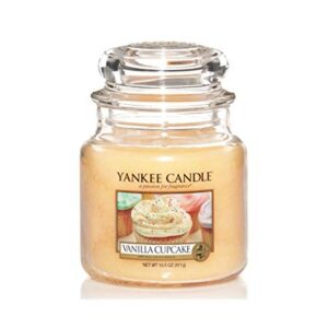 Yankee Candle Vanilla Cupcake Medium Jar Retail